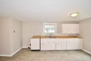 67 Temby St, Springfield, MA 01119 - Photo 5