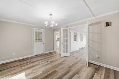 28 W Prescott St, Westford, MA 01886 - Photo 5