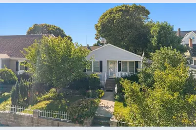 739 County St, New Bedford, MA 02740 - Photo 3