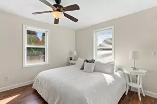 739 County St, New Bedford, MA 02740 - Photo 9