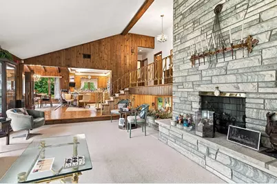 131 Valley Rd, Somerset, MA 02726 - Photo 15