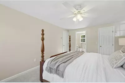 48 June St, Northbridge, MA 01534 - Photo 23