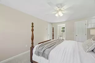 48 June St, Northbridge, MA 01534 - Photo 23