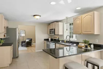 48 June St, Northbridge, MA 01534 - Photo 11