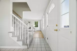 48 June St, Northbridge, MA 01534 - Photo 5