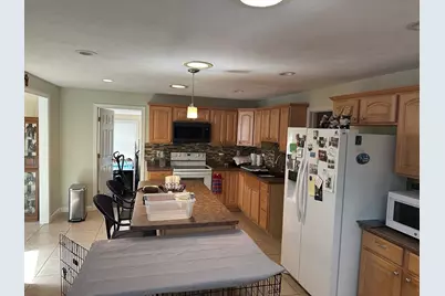 31 Tilton Street, Lowell, MA 01850 - Photo 13