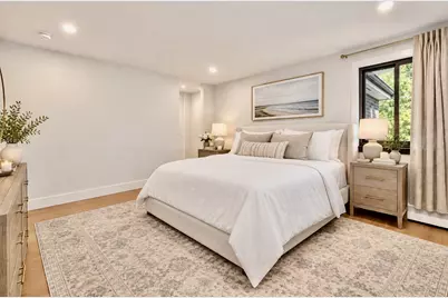 935 Washington St #8, Newton, MA 02460 - Photo 9