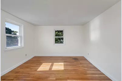 15 Regent Rd, Malden, MA 02148 - Photo 17