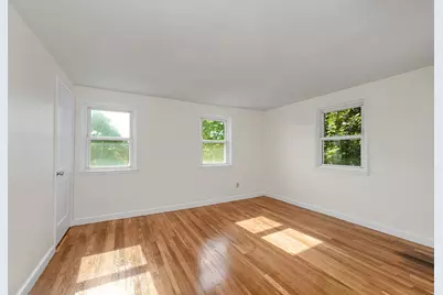 15 Regent Rd, Malden, MA 02148 - Photo 13