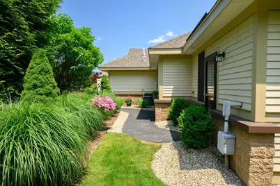 599 Washington St #1, Pembroke, MA 02359 - Photo 5
