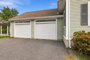 117 Ingell St, Taunton, MA 02780 - Photo 37