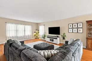 117 Ingell St, Taunton, MA 02780 - Photo 5