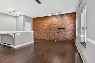 11 Medford St, Chelsea, MA 02150 - Photo 3