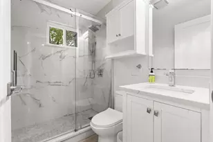 23 Verdun St, Boston, MA 02124 - Photo 15