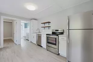 81 Pleasant St, Franklin, MA 02038 - Photo 29