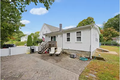 81 Pleasant Street, Franklin, MA 02038 - Photo 25