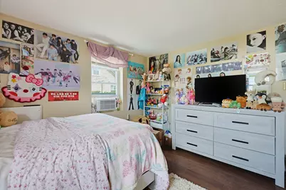 81 Pleasant Street, Franklin, MA 02038 - Photo 19