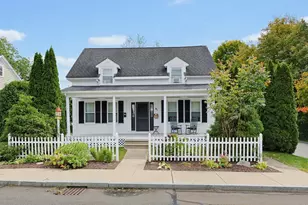 81 Pleasant St, Franklin, MA 02038 - Photo 1
