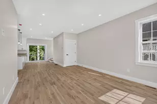 11 Lorenzo St, Worcester, MA 01604 - Photo 5