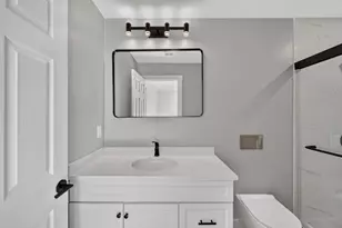 11 Lorenzo St, Worcester, MA 01604 - Photo 23