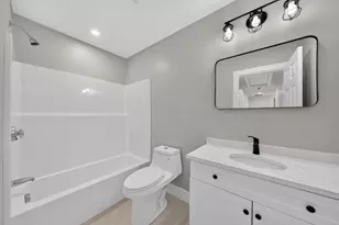 11 Lorenzo St, Worcester, MA 01604 - Photo 29