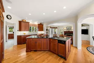 55 S Main St, Topsfield, MA 01983 - Photo 11