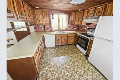 170 Barton Rd, Greenfield, MA 01301 - Photo 17