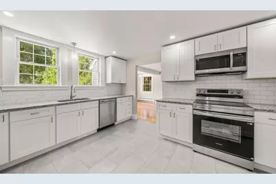 547 Turnpike St, Easton, MA 02375 - Photo 3