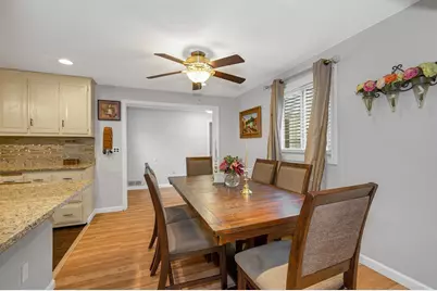100 Village Dr, Dracut, MA 01826 - Photo 7