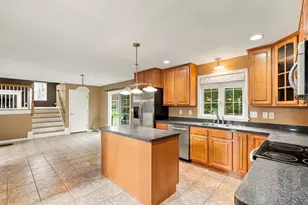 10 Jonathan Cir, Rutland, MA 01543 - Photo 23