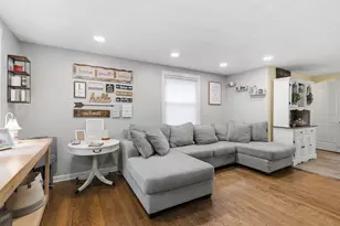 91 Hudson St, Springfield, MA 01118 - Photo 5
