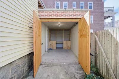 185 Savin Hill Ave #2, Boston, MA 02125 - Photo 25