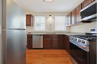 185 Savin Hill Ave #2, Boston, MA 02125 - Photo 9