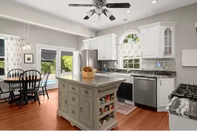 15 Perry St., Danvers, MA 01923 - Photo 5
