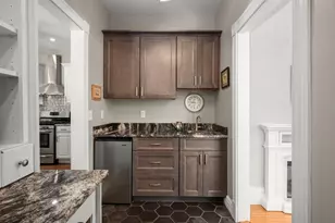 15 Perry St, Danvers, MA 01923 - Photo 11