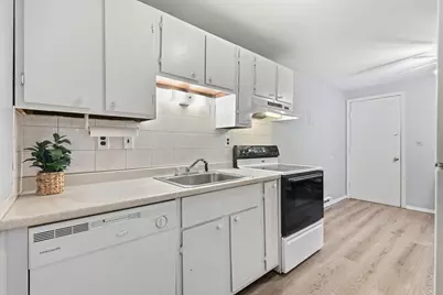 80 Damon Rd #6308, Northampton, MA 01060 - Photo 13