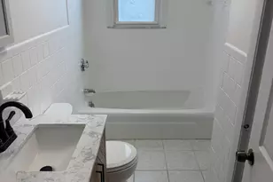 34 Porter St, Malden, MA 02148 - Photo 5