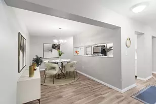 19 Paris St, Medford, MA 02155 - Photo 9