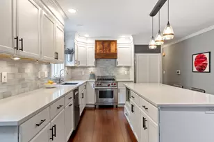 24 Darlene Dr, Southborough, MA 01772 - Photo 5