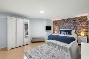 259 Beacon St, Boston, MA 02116 - Photo 5