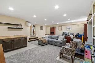 26 Atlanta St, Haverhill, MA 01830 - Photo 19