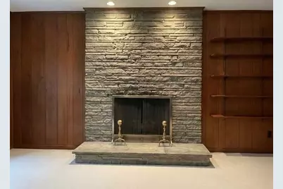 185 Redfern Dr, Longmeadow, MA 01106 - Photo 9