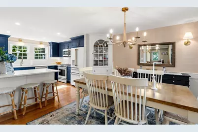 21 Hereford Rd, Marblehead, MA 01945 - Photo 9