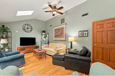 70 Birchbark Dr, Hanson, MA 02341 - Photo 5