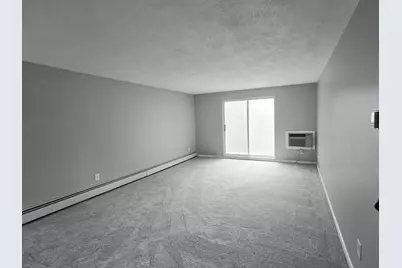 6-8 Broadway Ave #8, Ipswich, MA 01938 - Photo 3
