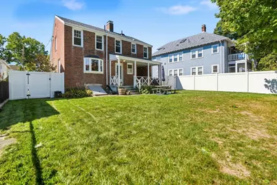 31 Zeller St, Boston, MA 02131 - Photo 31