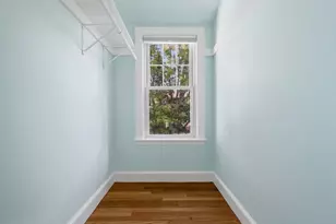 31 Zeller St, Boston, MA 02131 - Photo 25