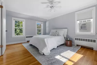 31 Zeller St, Boston, MA 02131 - Photo 19