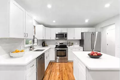 10 Jason Cir, North Attleboro, MA 02760 - Photo 5
