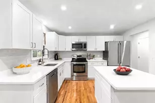 10 Jason Cir, North Attleboro, MA 02760 - Photo 5